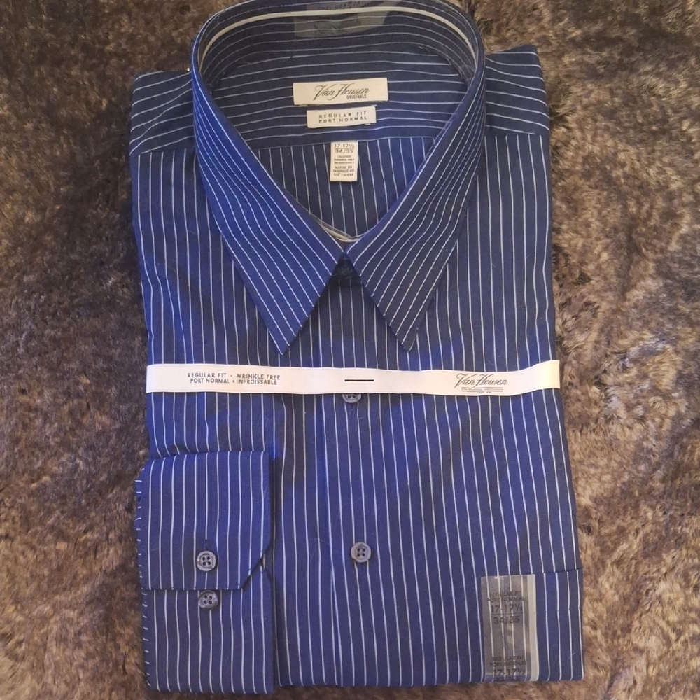 Van Heusen Men's Blue Striped Shirt